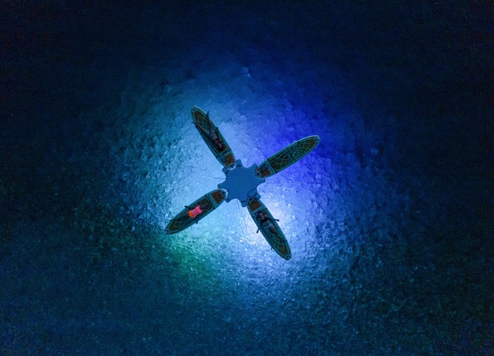 Metta Float Outdoor Adventure Stoja - Glow Night SUP Yoga